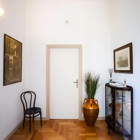 Casa Matys Neapol